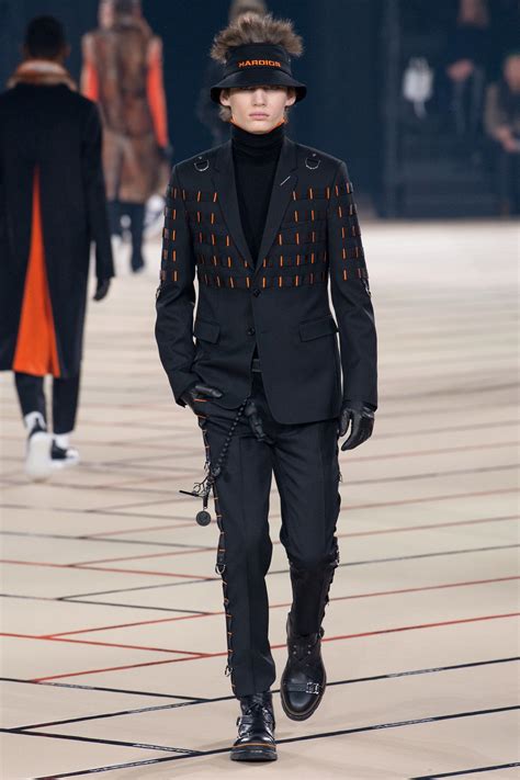 dior aw17 mens|Dior Men Fall 2017 Menswear Collection .